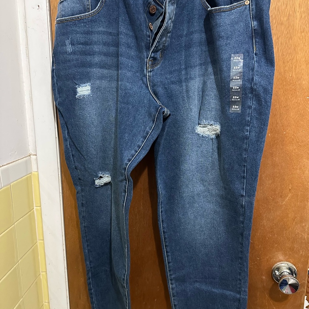 Maurices High Rise Distressed Blue Jeans